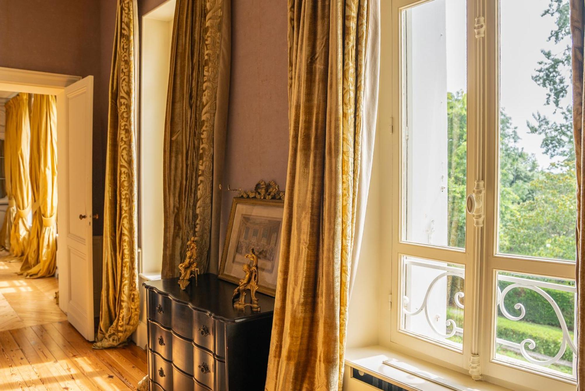 Château de Lussac Lussac  Cameră foto